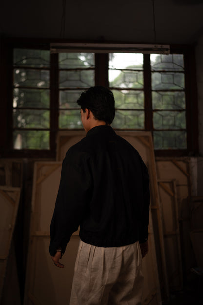 Simple Studio Shirt: 金/Jīn — Moonless