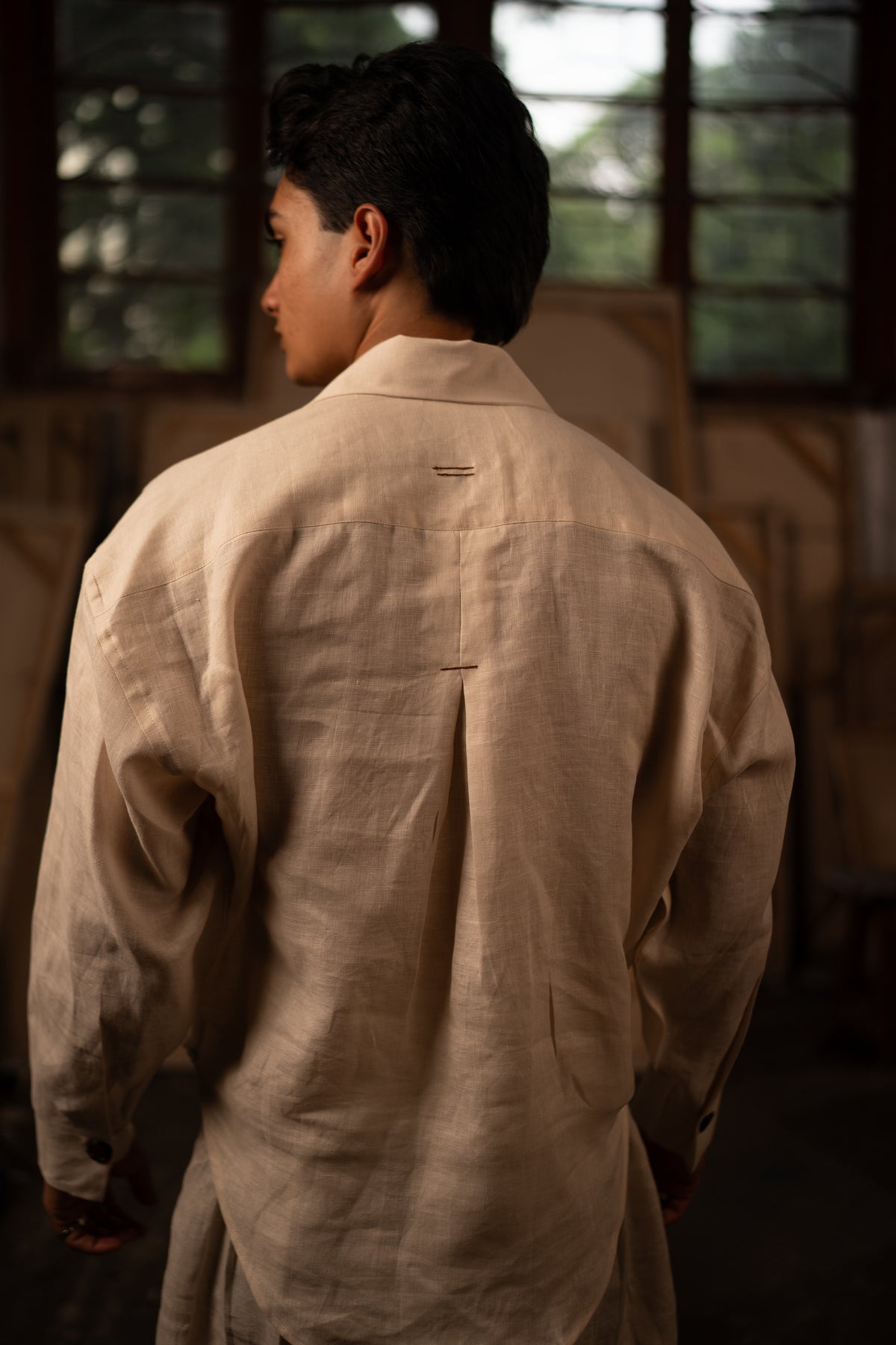 Simple Untitled Shirt: 金/Jīn — Porcelain