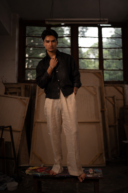 Simple Studio Shirt: 金/Jīn — Moonless